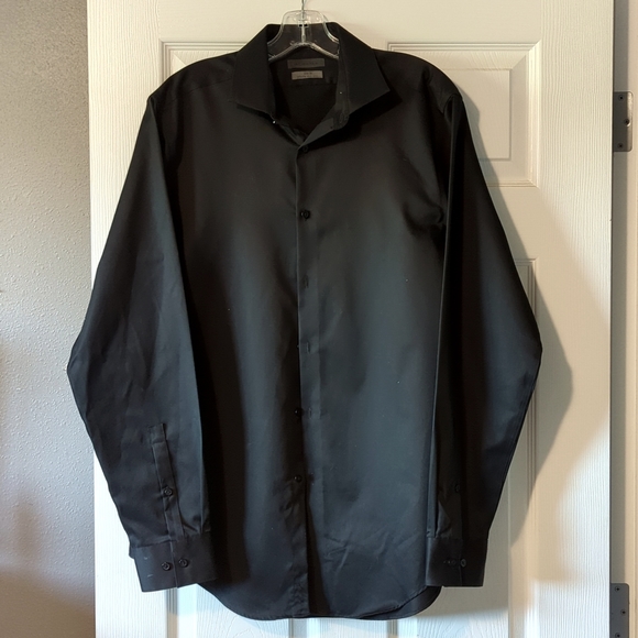 Calvin Klein Other - Calvin Klein Men's Dress Shirt Size 16 34/35